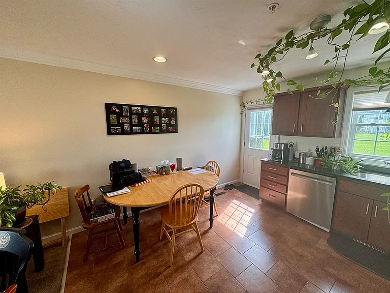 14 Merrimac Way #E — Photo 6