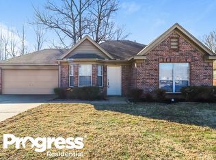 170 Pine Wood Dr, Oakland, TN 38060