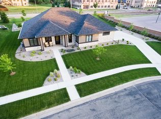 1513 W Dunbar Trl, Sioux Falls, SD 57108