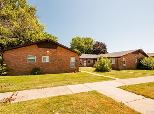 9500 Chalmers St, Detroit, MI