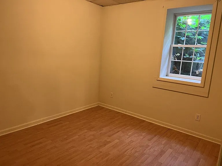 182 Knowles Haven Ln — Photo 11
