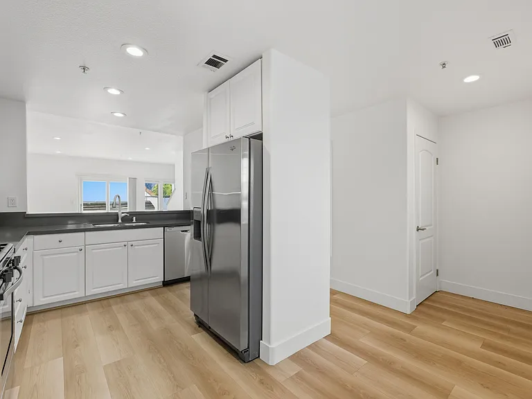 Stevens Creek Villas — Photo 45