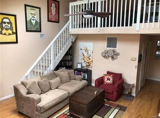 44 Chester Ln, Nanuet, NY 10954