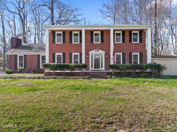207 W Palmer Drive, New Bern, NC 28560