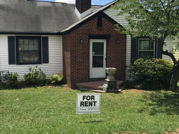 1422 Cecil Ave APT 1, Knoxville, TN 37917