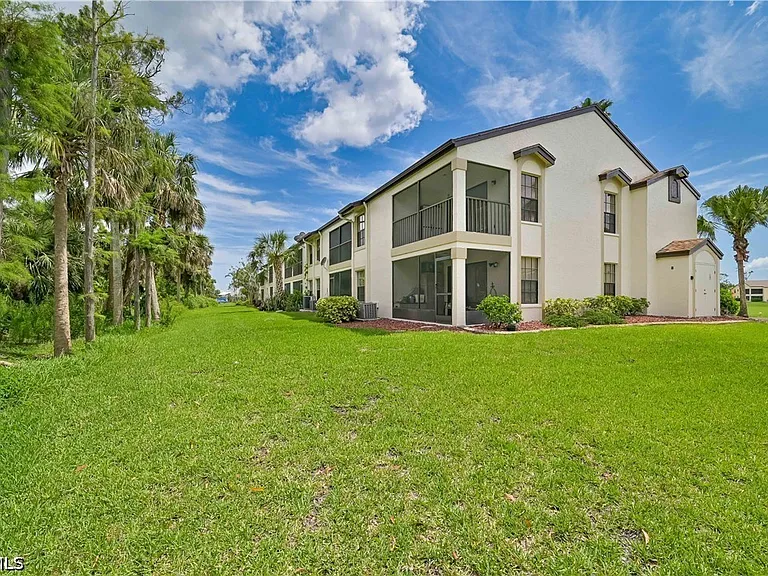 17171 Terraverde Cir #3 — Photo 4