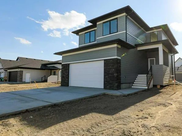 664 E Devonia Rd W, Lethbridge, AB T1J 5J7