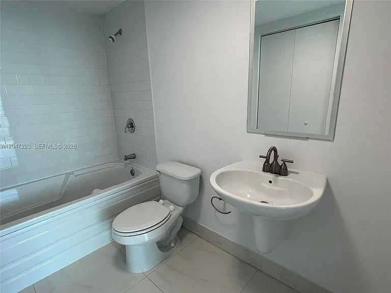 690 SW 1st Ct #3115 — Photo 23