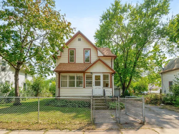714 Fowler St, Waterloo, IA 50703