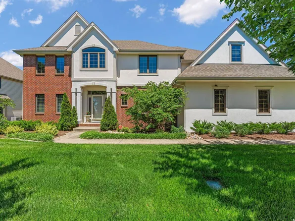 4728 Wimbledon Dr, Lawrence, KS 66047