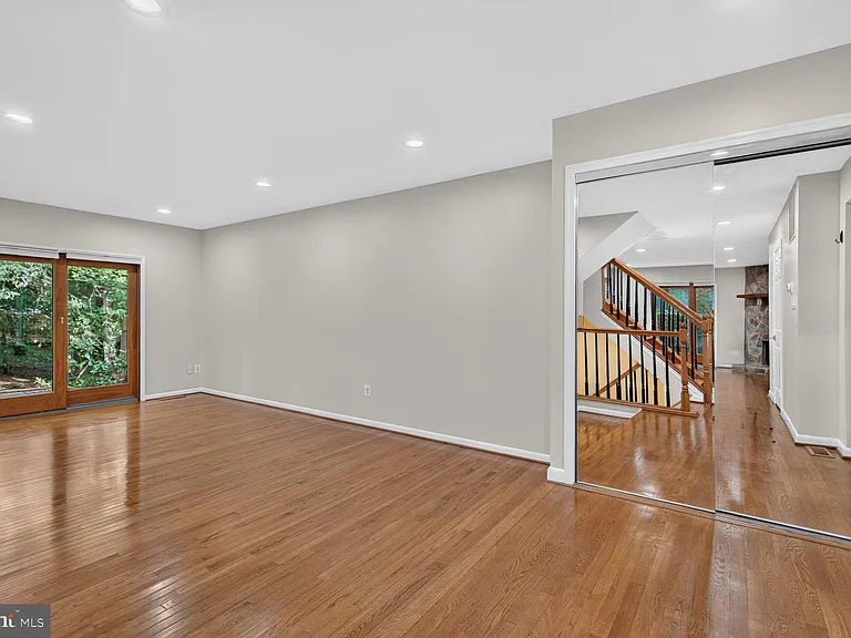 3615 Devilwood Ct — Photo 12