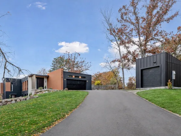 3318 W Owasso Blvd, Shoreview, MN 55126