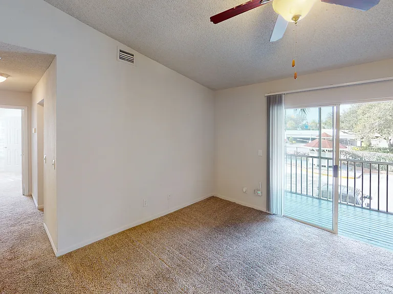 Altamira Place Apartment Homes — Photo 141
