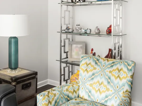 44 West 62nd Street image 11 of 12