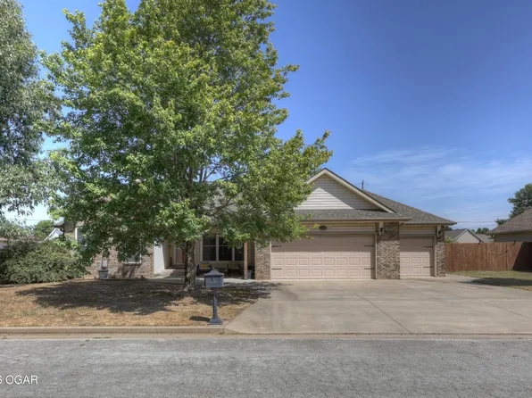 123 Jared Blvd, Webb City, MO 64870