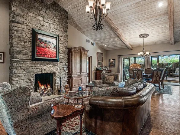 358 Villaggio E, Palm Springs, CA 92262