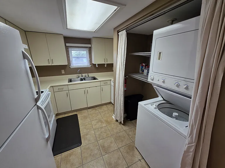 317 Hayden Rd #6 — Photo 9