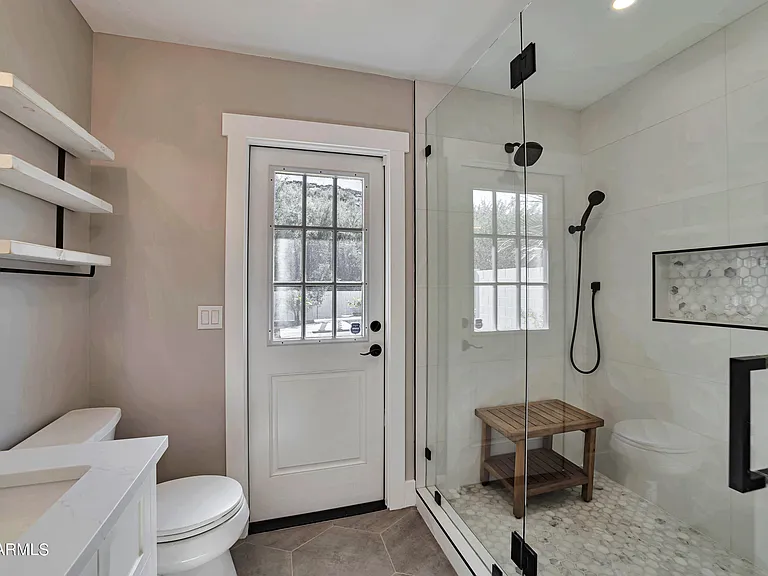 1641 W Evans Dr — Photo 11