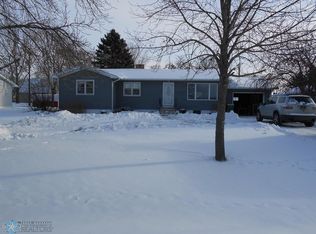 574 5th St NW, Forman, ND 58032