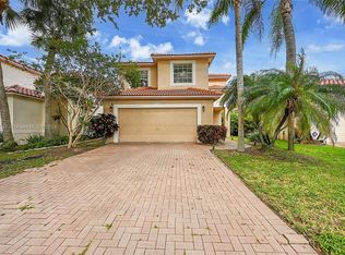 3884 NW 63rd Ter, Pompano Beach, FL 33067