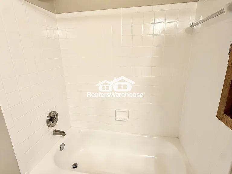 2510 Airy Hill Cir #A — Photo 17