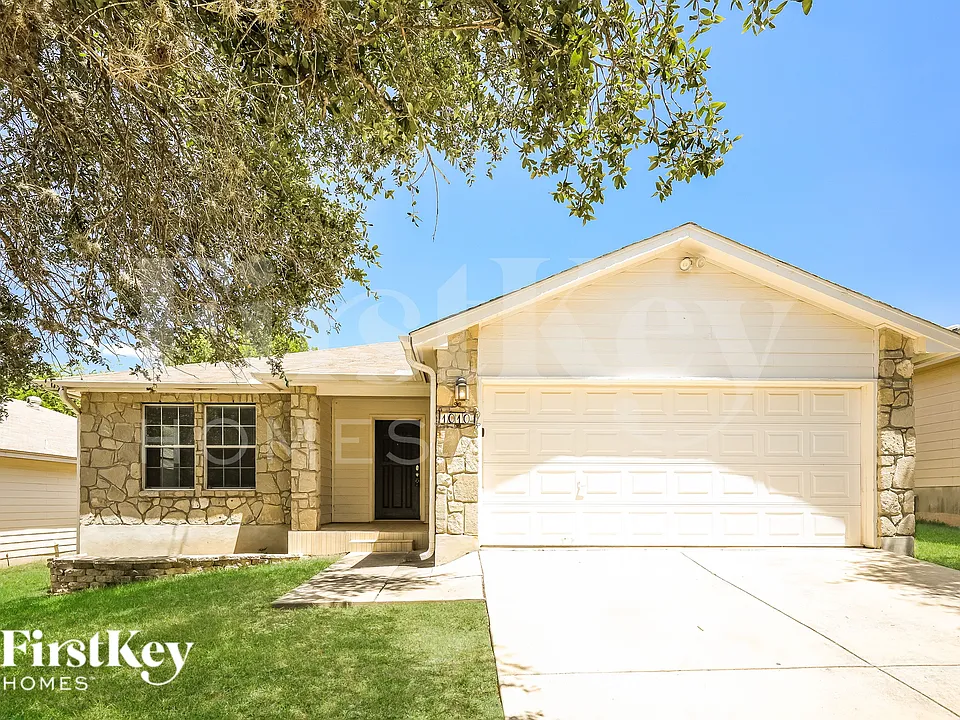 1010 Magnolia Bnd