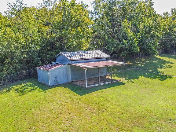 2nd image of 308 Cash Rd