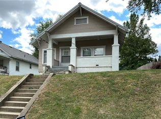 2009 Main St, Lexington, MO 64067