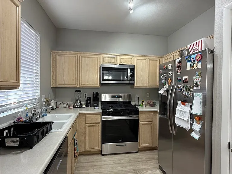 1477 Summer Glow Ave — Photo 6