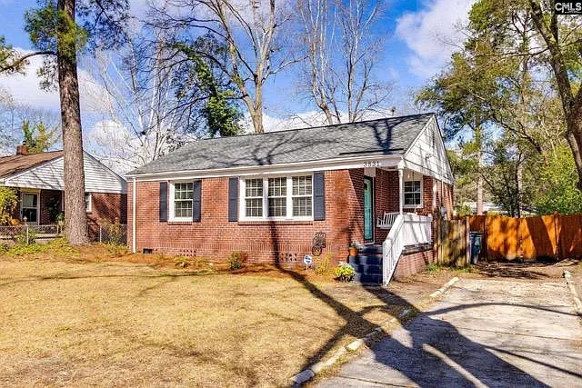 3831 Eureka St — Photo 2