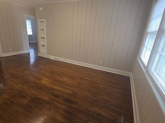 3rd image of 1575-77 Lonsford Dr #1577