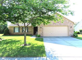 908 Millbrook Dr, Avon, IN