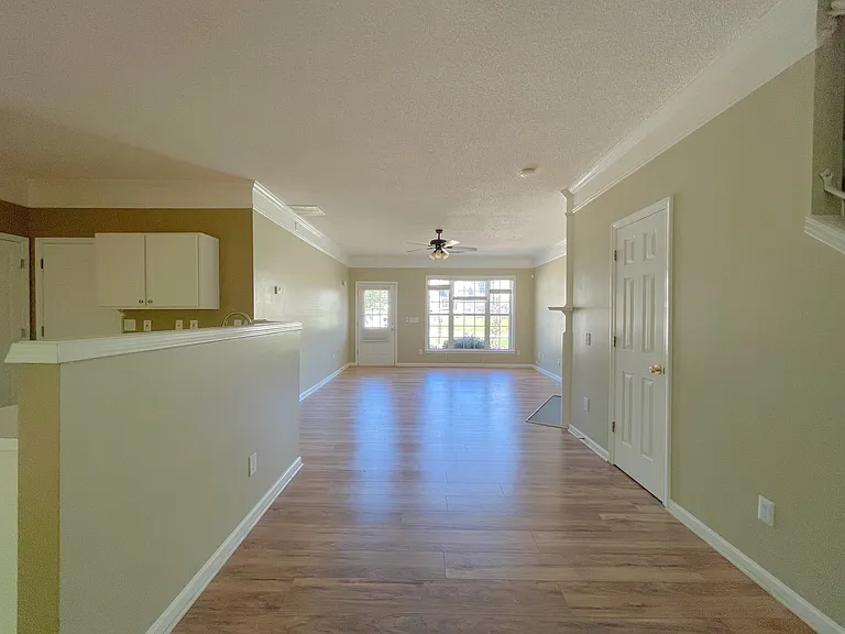 3425 Oxwell Dr — Photo 5
