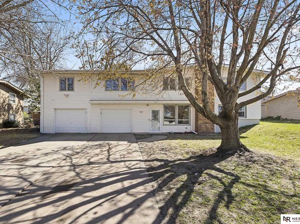 8203 Meredith Ave, Omaha, NE 68134