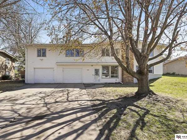 8203 Meredith Ave, Omaha, NE 68134