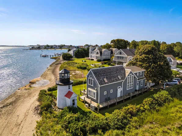 107 Channel Point Road, Hyannis, MA 02601