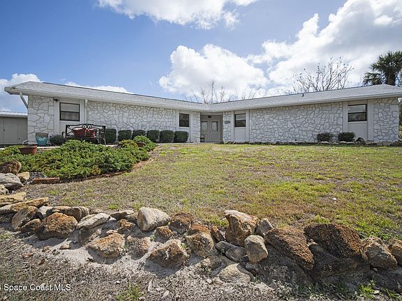 2nd image of 1505 S Carpenter Rd