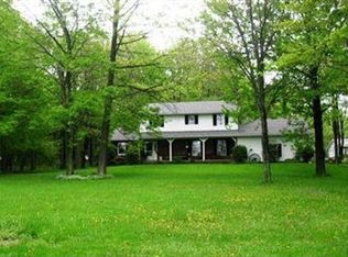 17351 Mumford Rd, Burton, OH 44021