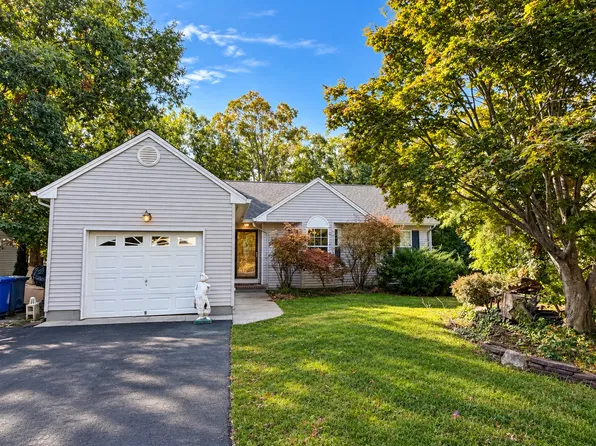 941 Buccaneer Ln, Manahawkin, NJ 08050