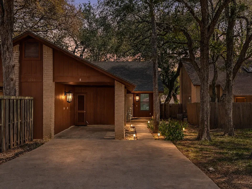 1008 Milford Way #B