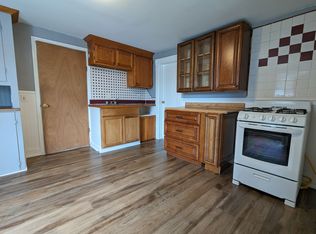 98 Columbia St #2, Cohoes, NY 12047