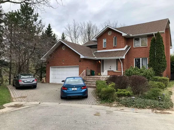 45 W Park Ave, Hamilton, ON L9H 5B2