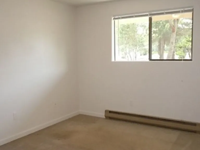 5464 Bel West Dr — Photo 6