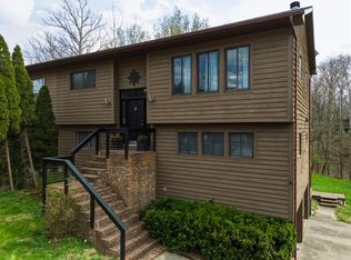 565 Fairwood Rd, Huntington, WV 25705