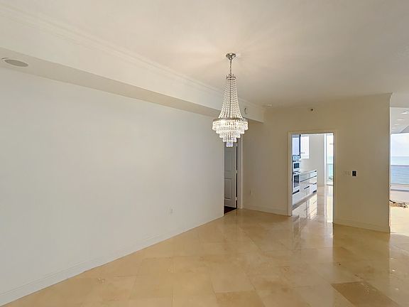 3rd image of 4240 Galt Ocean Dr APT 705