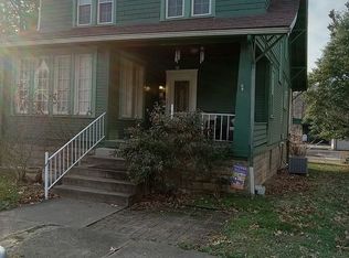 600 4th St, New Martinsville, WV 26155