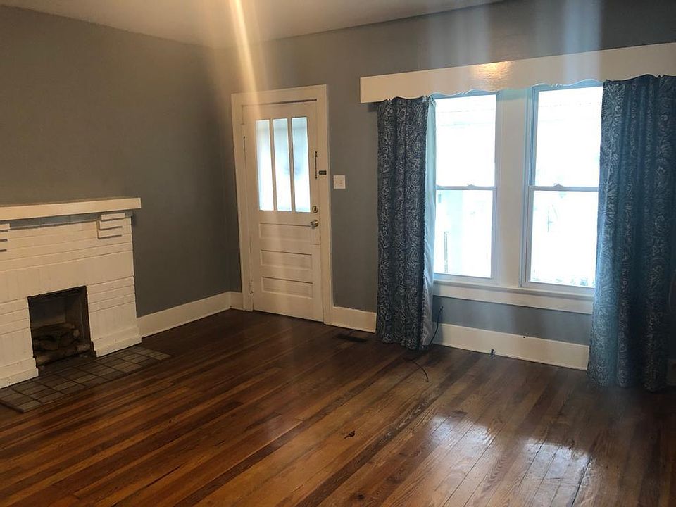 1st image of 1725 Earl Ave