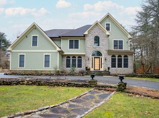 1560 Copicut Rd, Westport, MA 02790