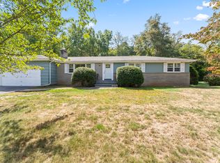 306 Forest Street Ext, Hamden, CT 06518