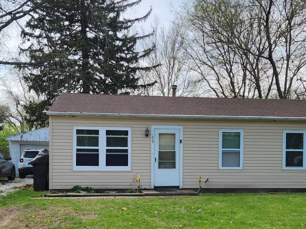 1805 Southwood Dr, Champaign, IL 61821